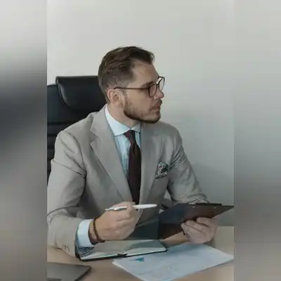 屈葵霁